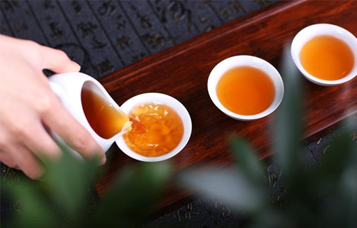 中药茶饮 | 德州扑克平台网治未病中心告知你怎样喝药茶是极好的