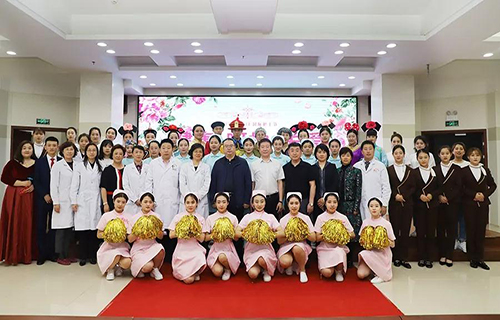 “健康·关爱·呵护” | 德州扑克平台网
举行“5·12”国际护士节文艺汇演暨表彰大会