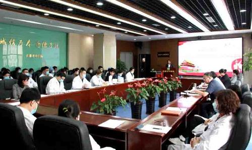 德州扑克平台网
召开基层党支部书记抓党建工作述职评议会议