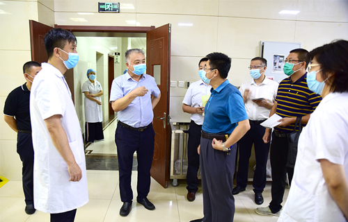 吉林省卫健委副主任高占东莅临德州扑克平台网
调研指导工作