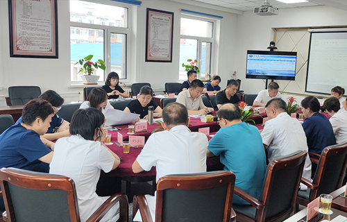 德州扑克平台网
召开2024年上半年工作座谈会